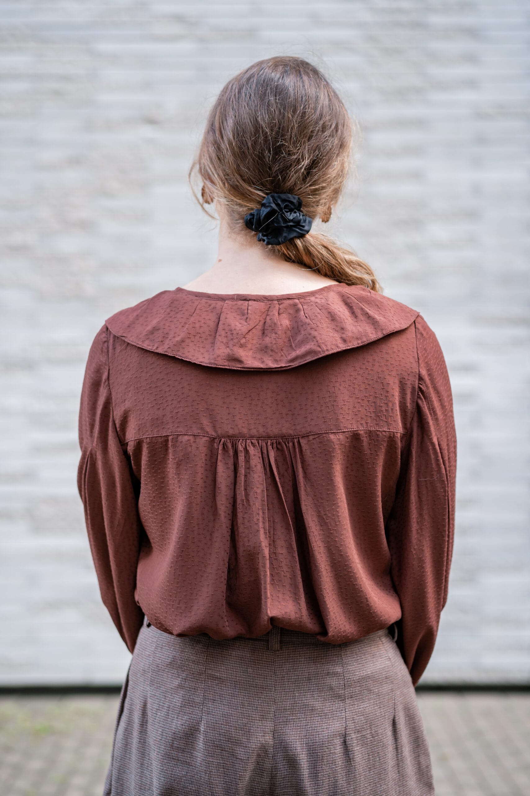 atelier-brizane-oyana-patron-blouse-col-claudine-femme image 6