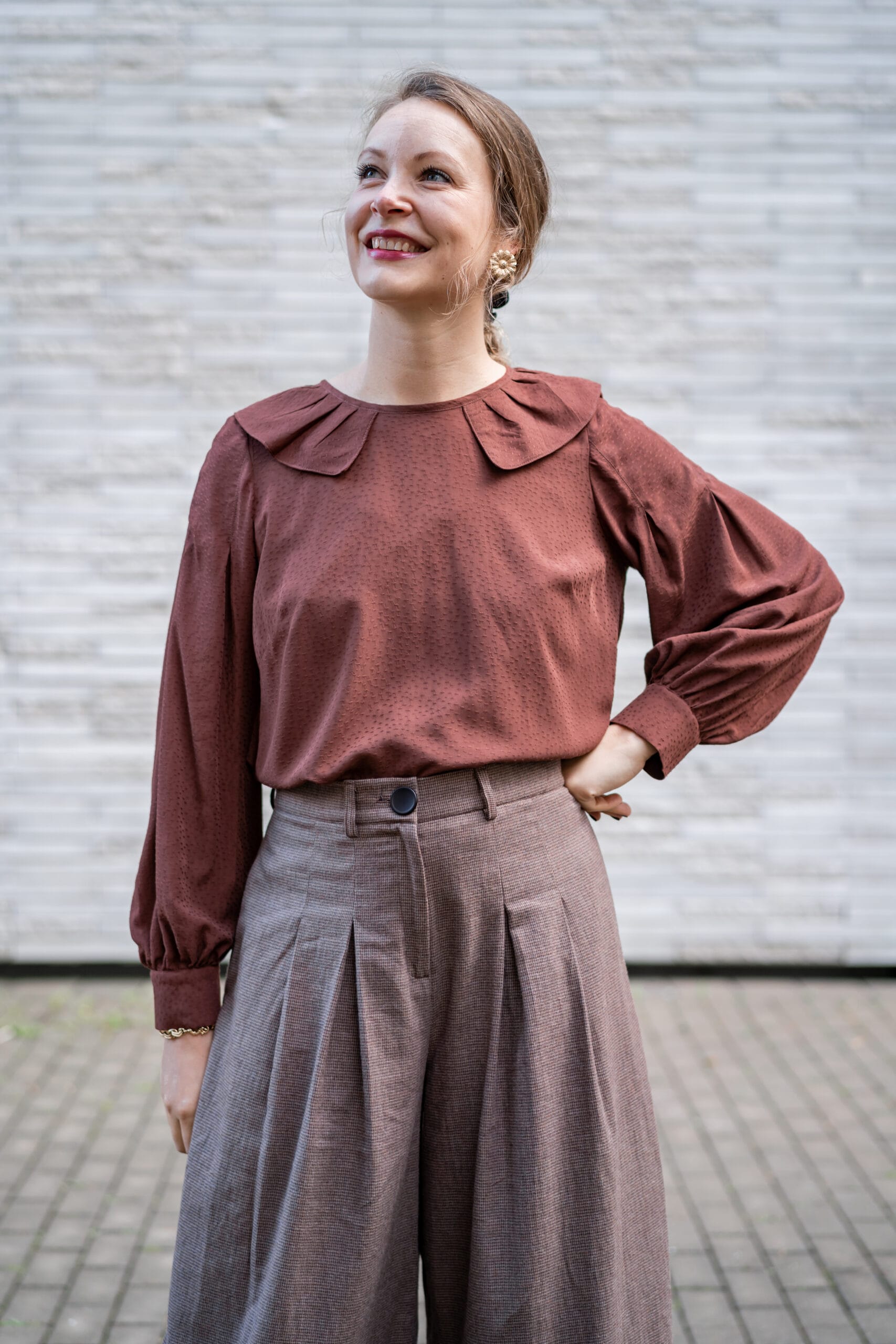 atelier-brizane-oyana-patron-blouse-col-claudine-femme image 1