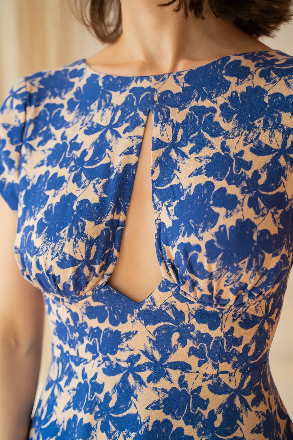apolline-patterns-lourmarin-patron-robe-la-age-32-48 image 1