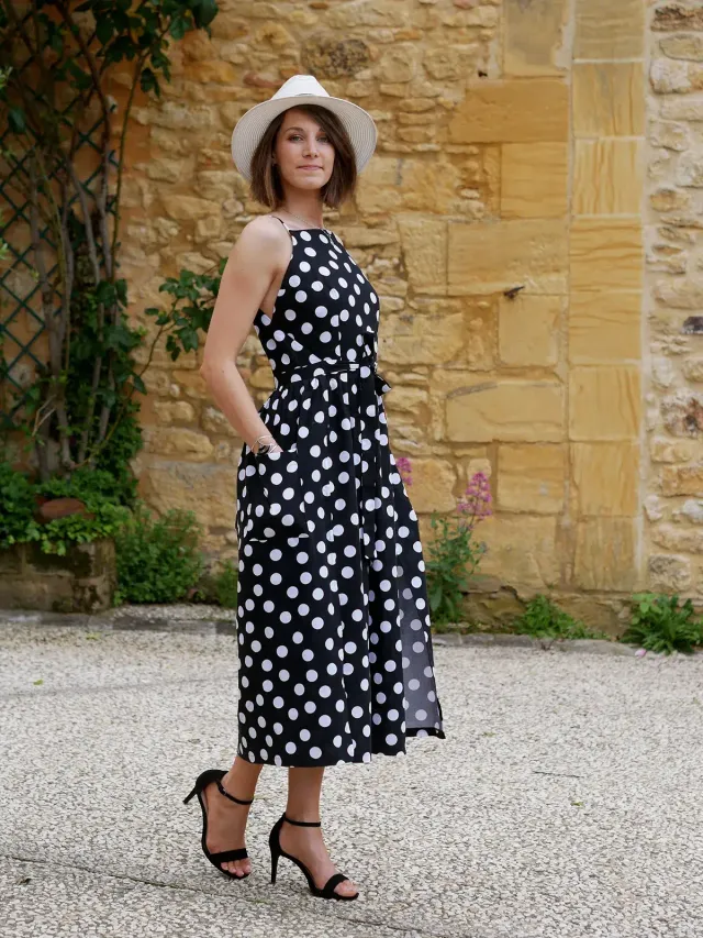 ancea-paris-emy-patron-couture-robe-bretelles-poches image 1