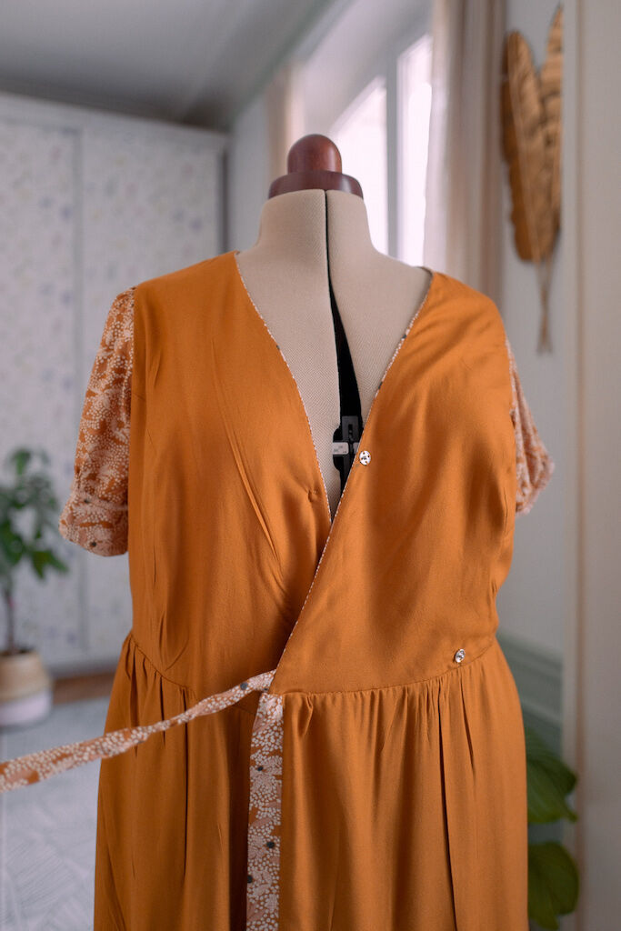 apolline-patterns-finir-emmanchure-vid-o-couture-doublure-4k image 3