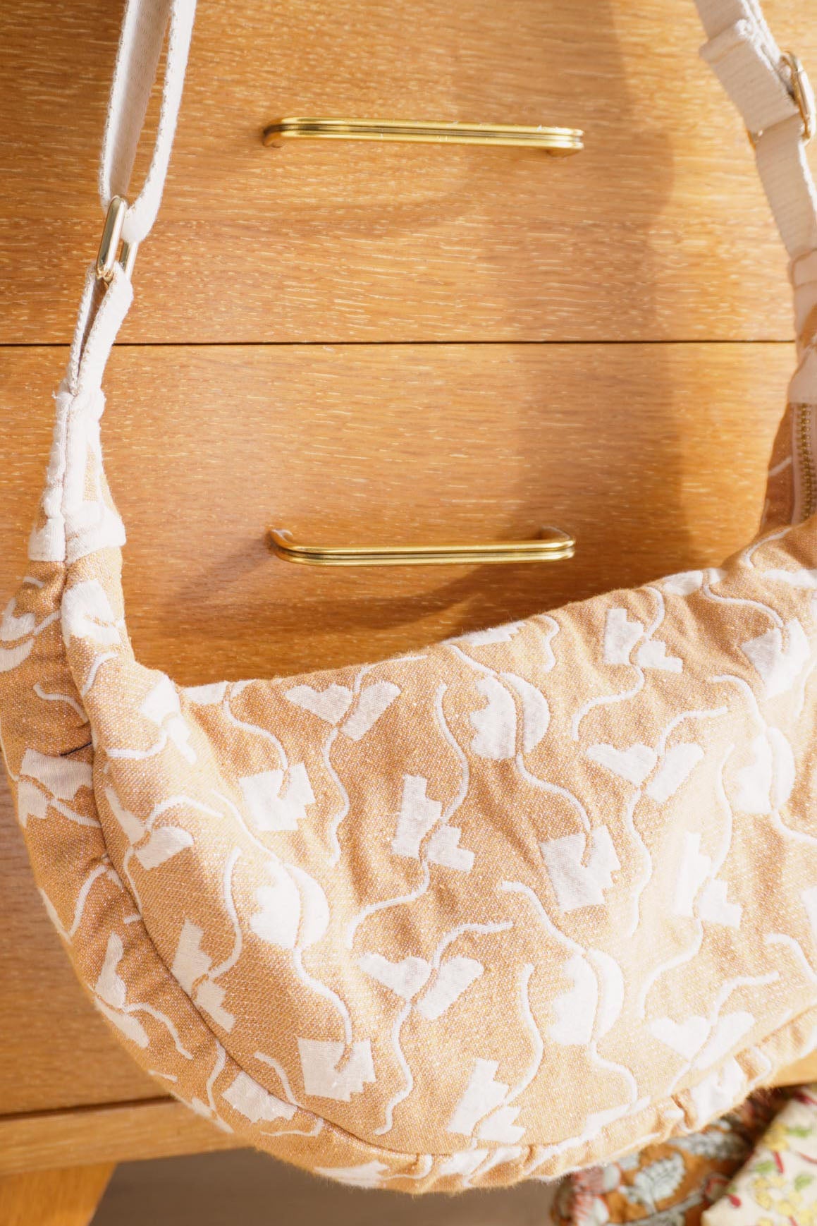 atelier-svila-chamonix-patron-sac-demi-lune-bandouli-re-pdf image 2