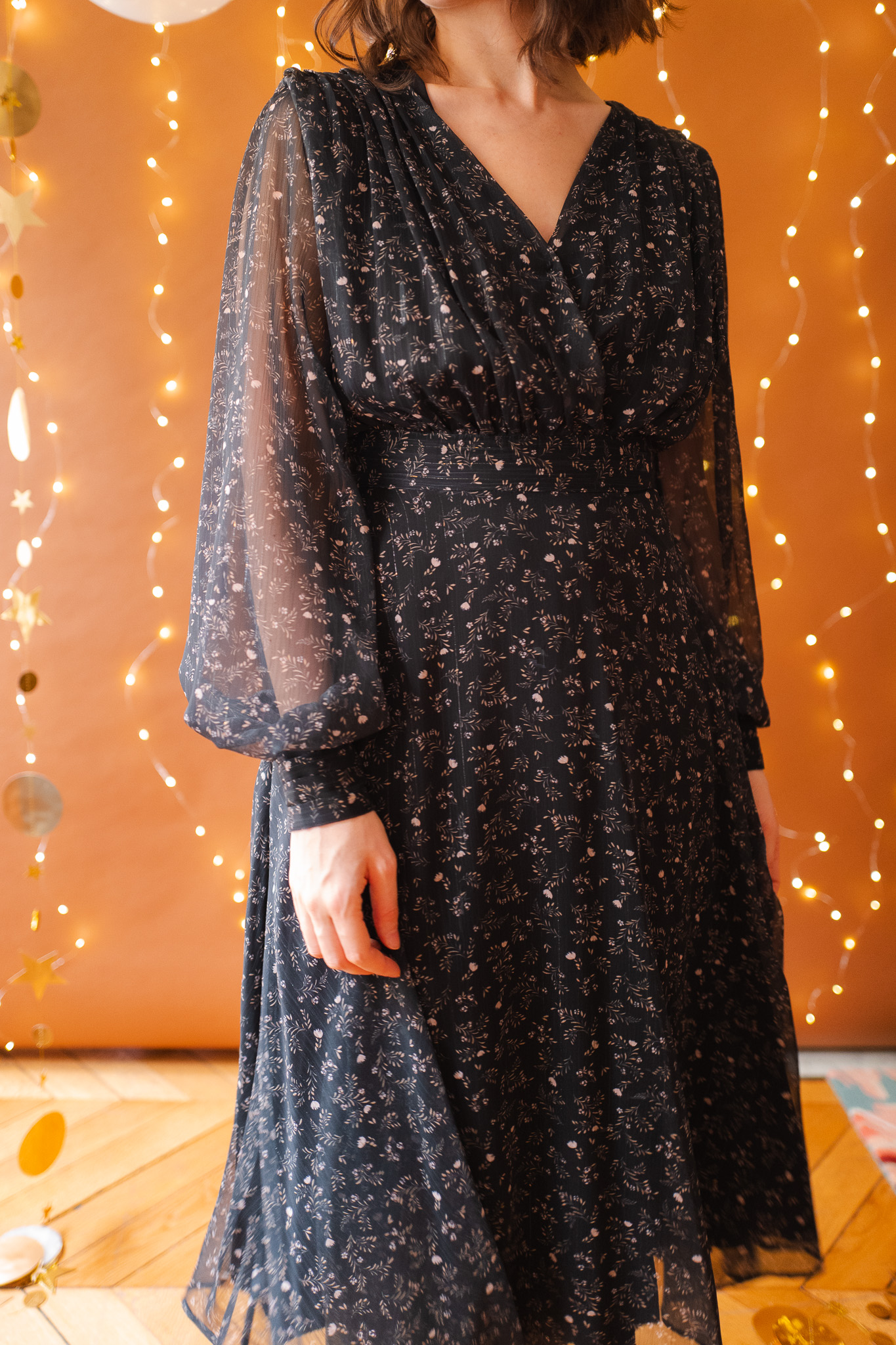 apolline-patterns-monica-vid-o-coudre-robe-de-f-tes-en-ligne image 4