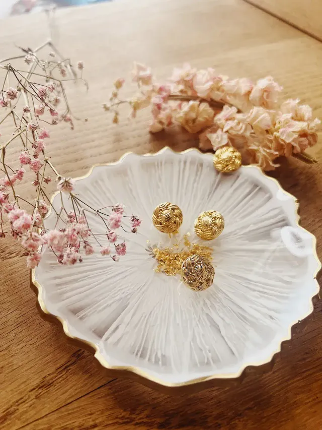 ancea-paris-bouton-vintage-fleur-dor-15mm image 1