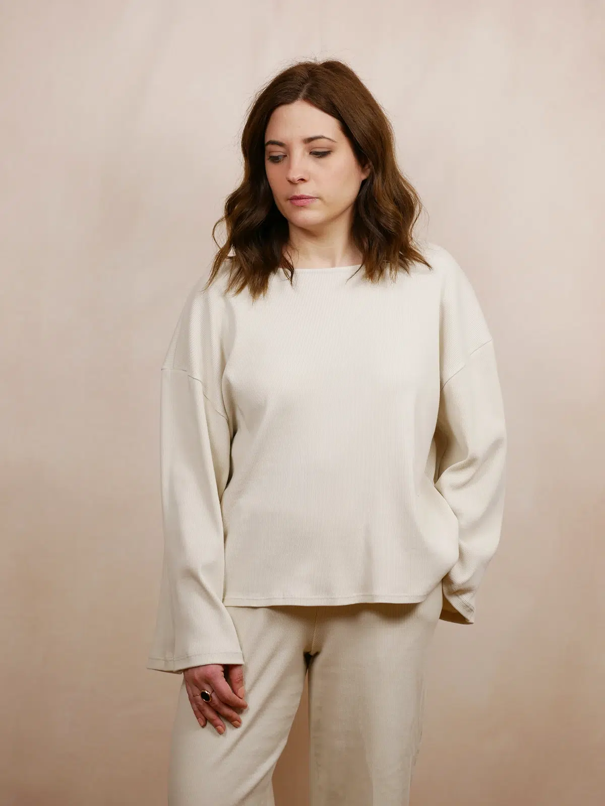 ancea-paris-mario-patron-sweat-ample-col-rond-femme image 8